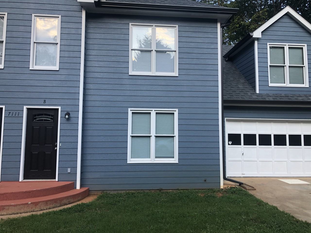 NEWLY RENOVATED! Unit in side-by-side duplex - Photo 3 of 24