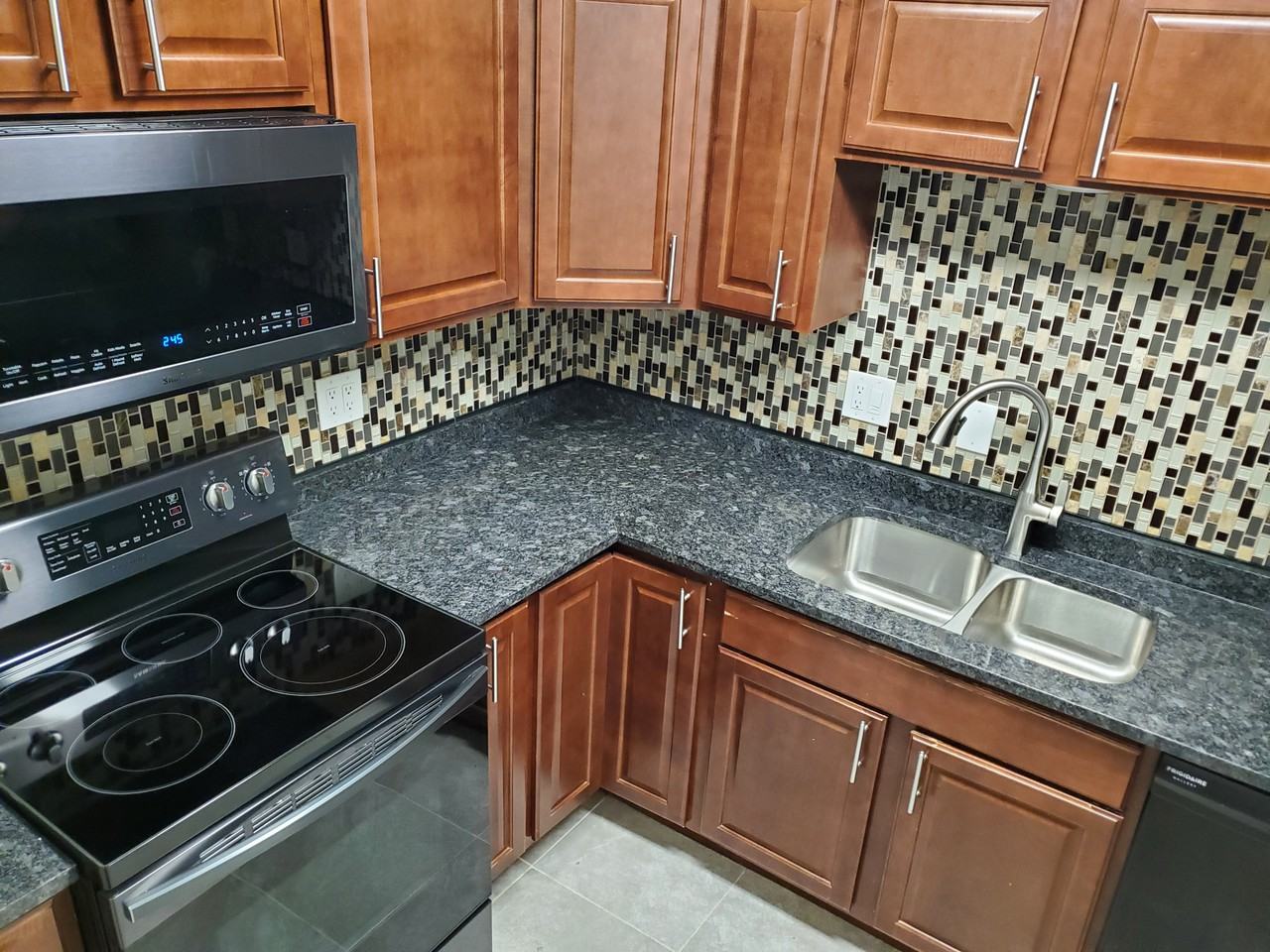 5157 Grafton Drive - Photo 3 of 19