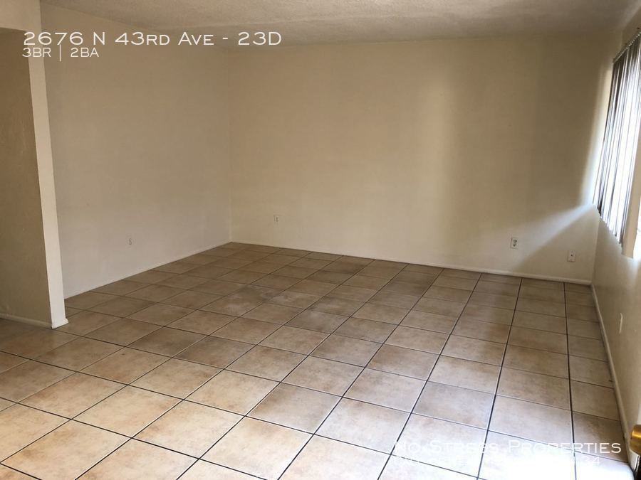 2676 N 43rd Ave #23D - Photo 3 of 24