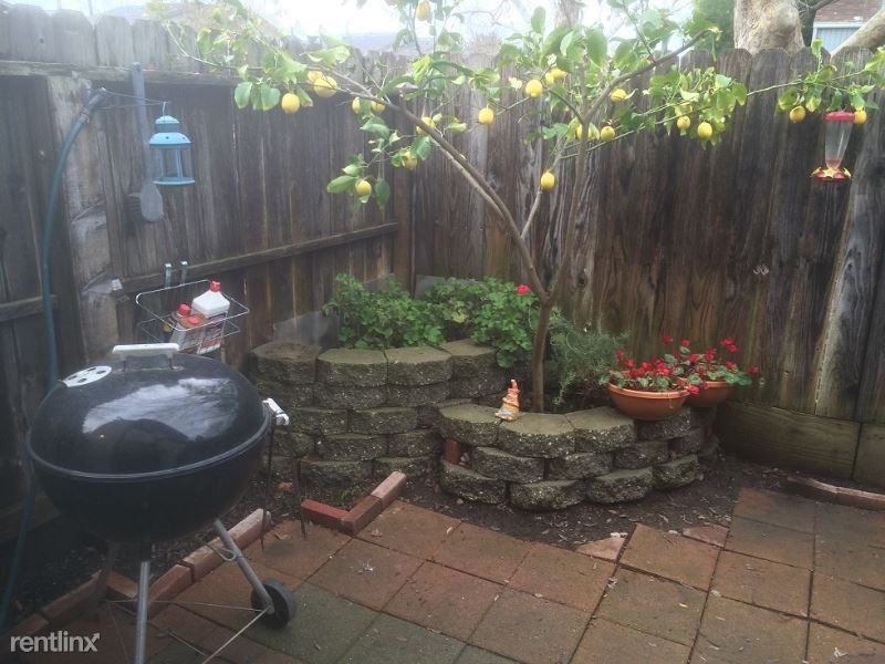 2300 Sycamore Ln 1 - Photo 3 of 15