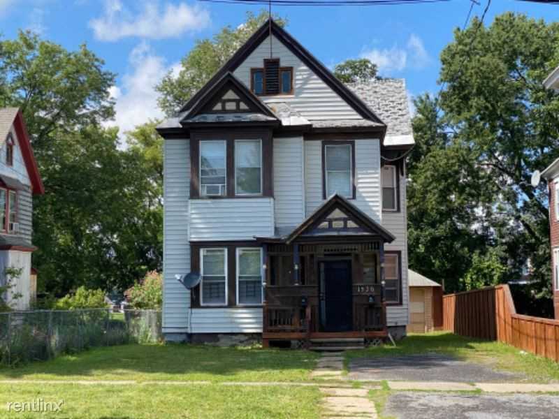1536 Sunset Ave, Utica, NY 13502 2 Bedroom Apartment for Rent for 750