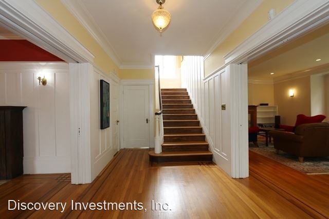 37 Plaza Dr - Photo 2 of 21