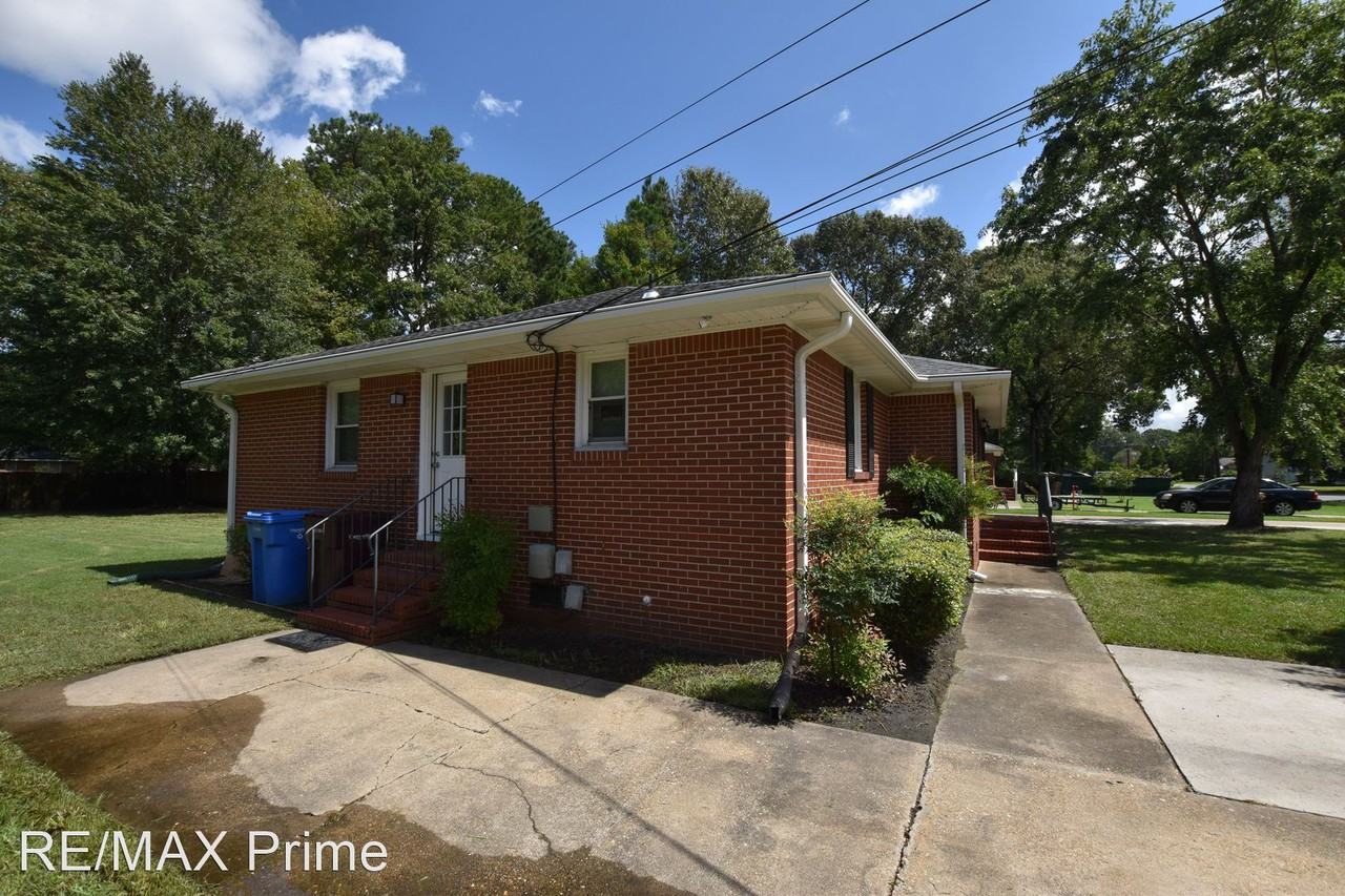 128 Marion Drive - Photo 3 of 34