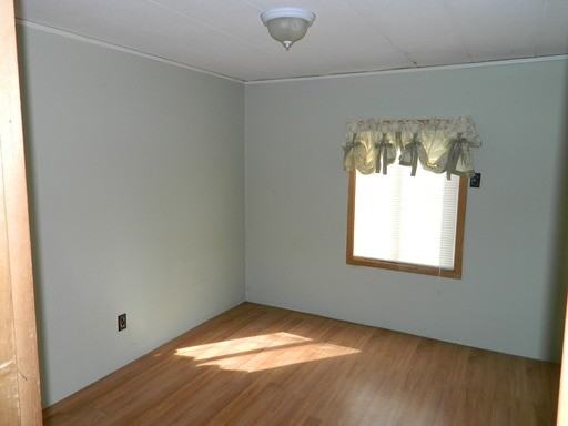 7572 Lerin Drive - Photo 3 of 7