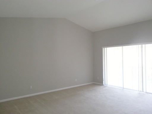 5124 Maxon Terrace - Photo 3 of 11
