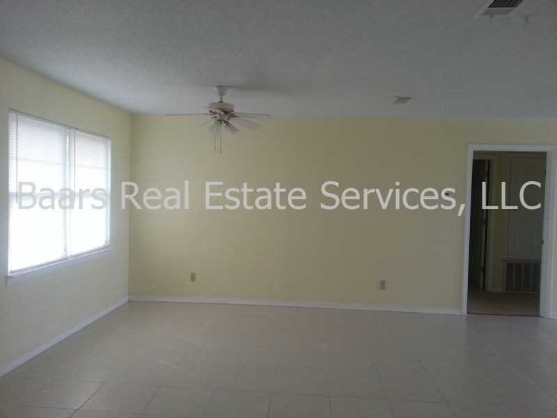 908 Largo Dr - Photo 2 of 6