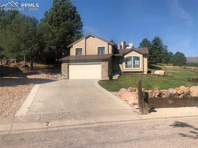 1085 Hunters Ridge Dr - Photo 2 of 49