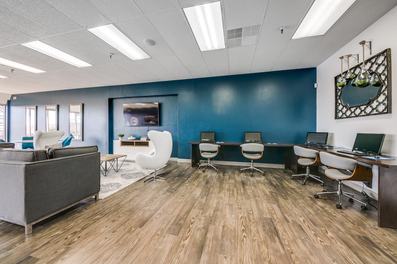 Annex - Photo 3 of 11