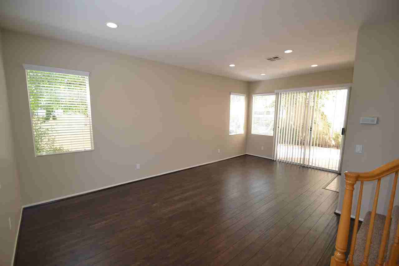 5621 Sienna Way - Photo 2 of 11