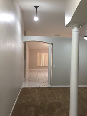 19710 Wyndmill Cir - Photo 3 of 19