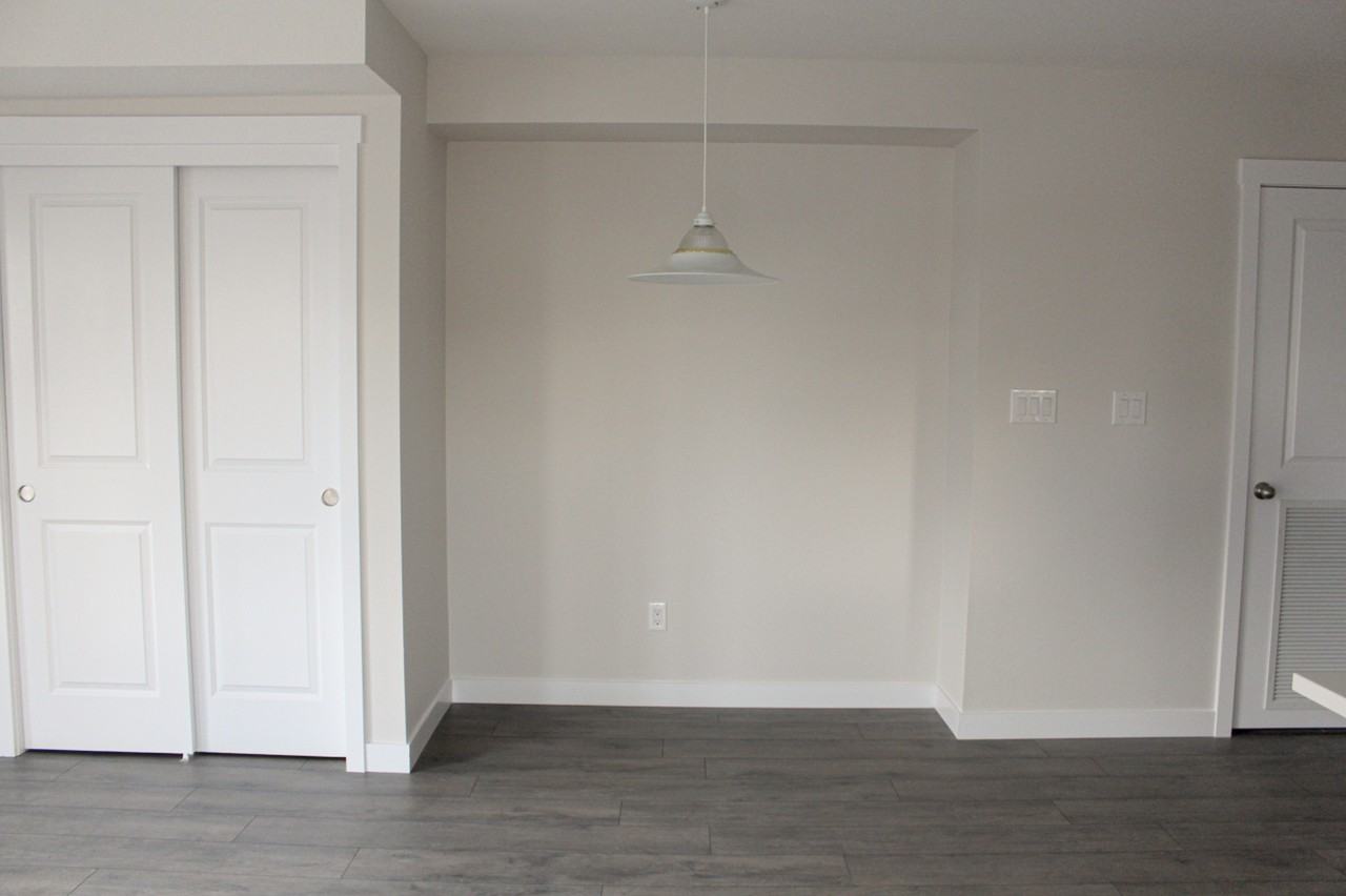 164 Rochefort St - Photo 3 of 15