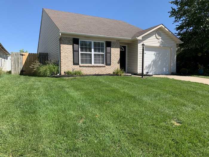 636 Locust Grove Ln - Photo 3 of 22