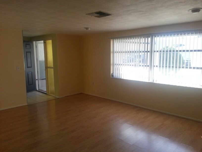 5851 Della Dr - Photo 2 of 10