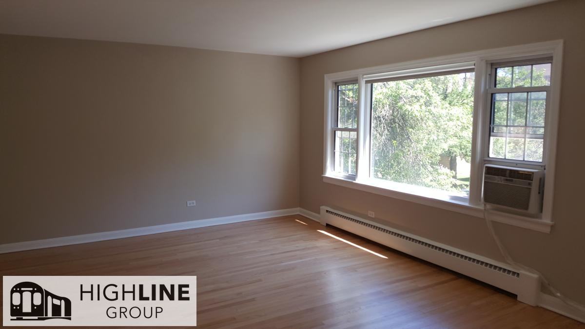 2838 West Farragut Avenue #2 - Photo 2 of 14