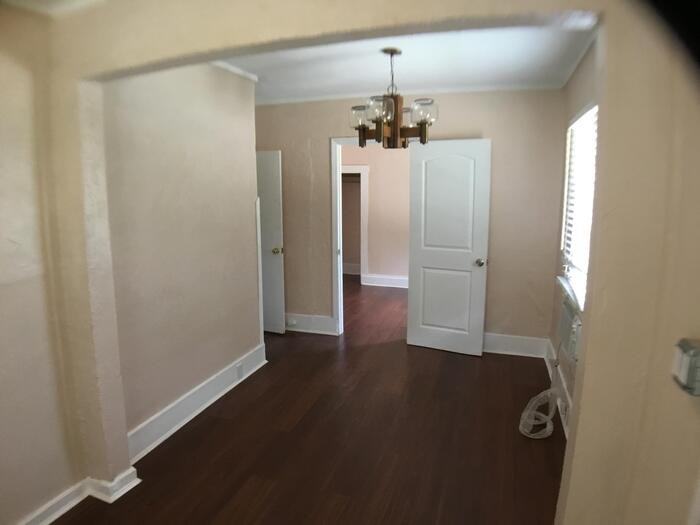 3320 Edgewood Ave - Photo 3 of 10