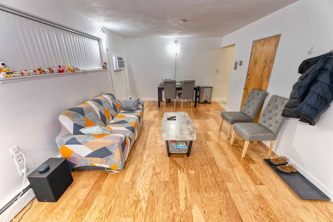 Ellery St #24 - Photo 2 of 5