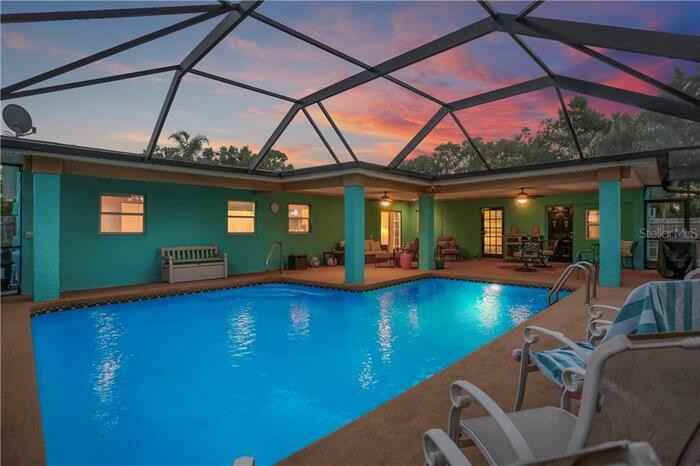 5931 40th Ave N - Photo 3 of 25