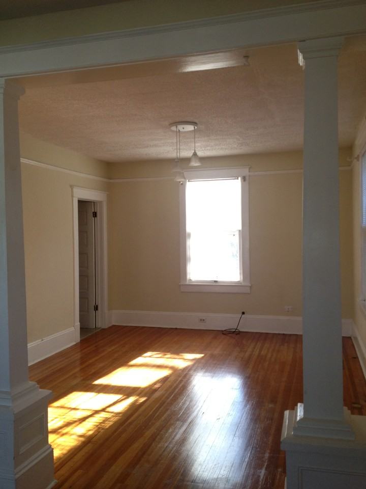 232 52nd St - Photo 2 of 5