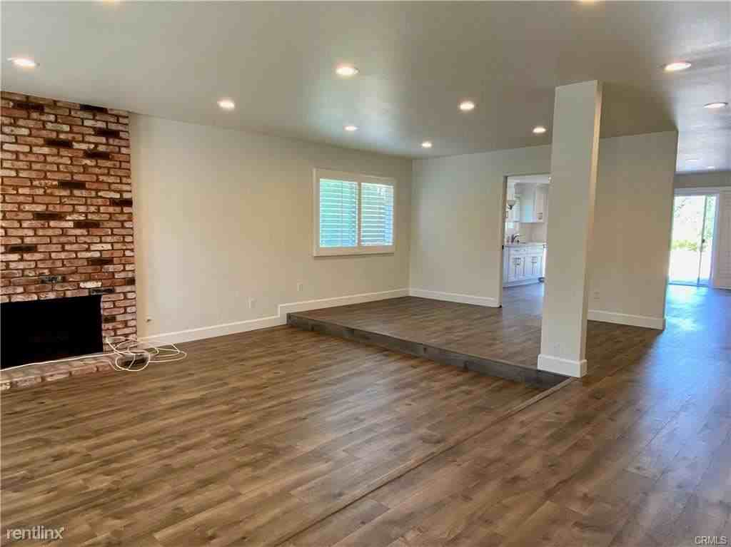 17518 Purche Ave - Photo 3 of 9