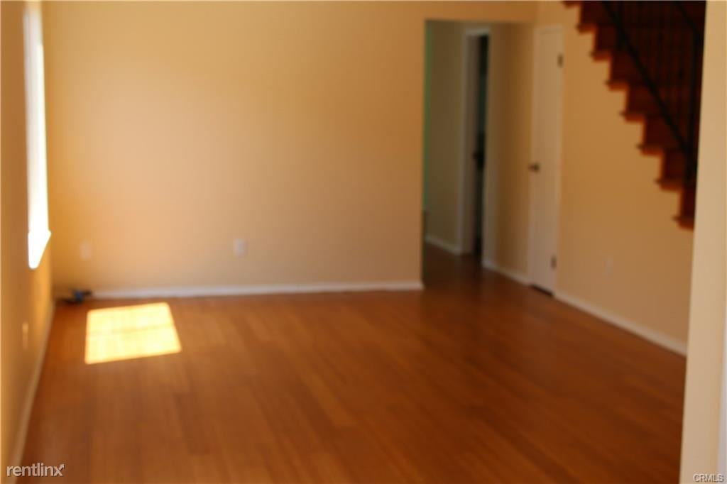 18229 Burin Ave - Photo 2 of 9