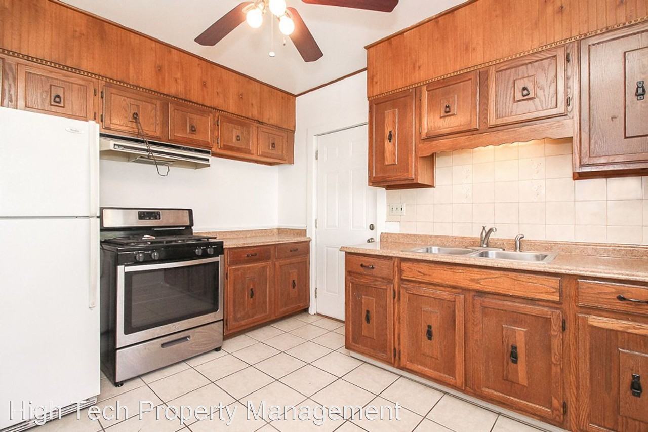 1915 Spring Road - Photo 2 of 39