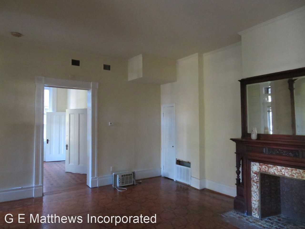 225 S. Sycamore Street - Photo 3 of 9