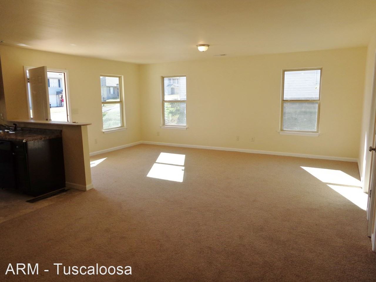 17680 Wallace Chapel Ln - Photo 3 of 13