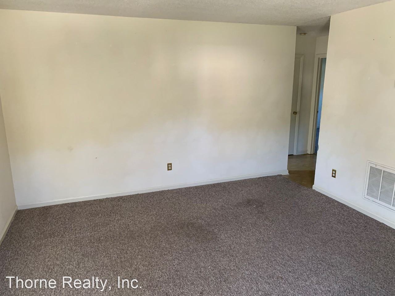 2600 Mallard Court - Photo 2 of 8