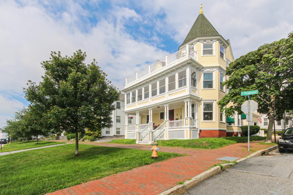 64 Eastern Promenade - Photo 3 of 25