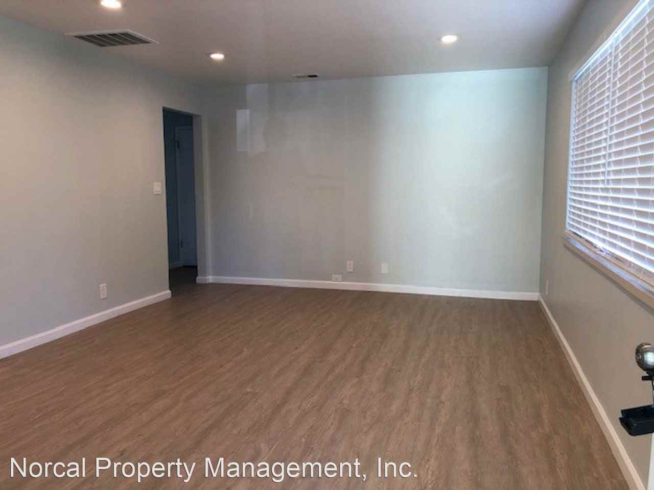 1325 Warner Ave - Photo 3 of 15