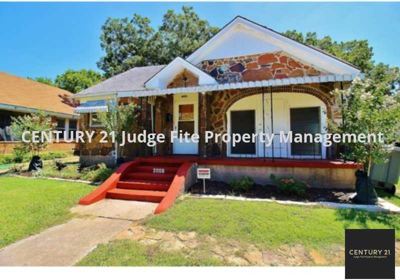 2006 Berwick Ave - Photo 2 of 10