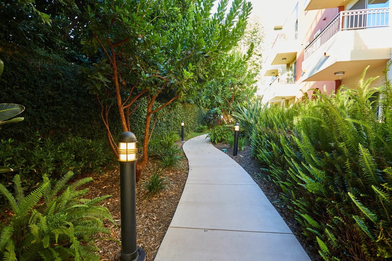 Townhomes at Magnolia Woods - Photo 7 of 14