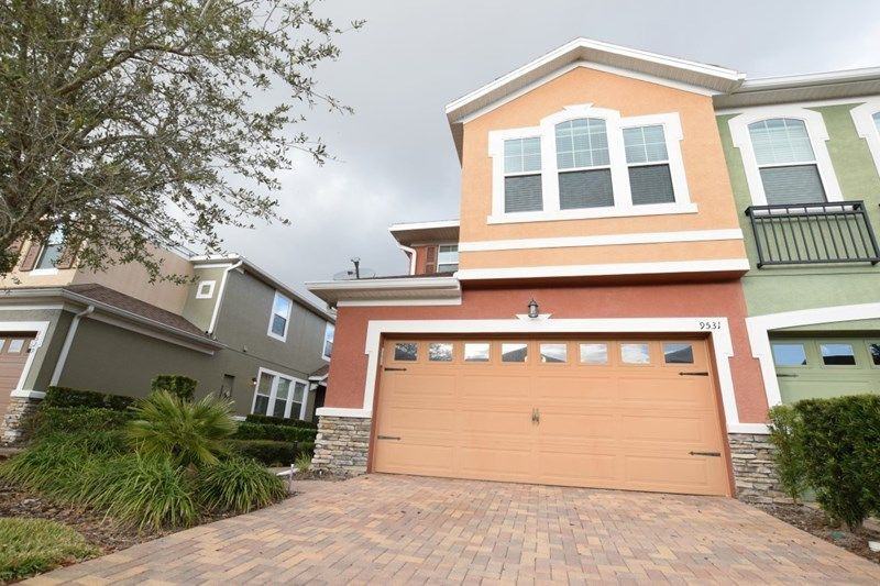 9531 Silver Buttonwood St - Photo 2 of 23