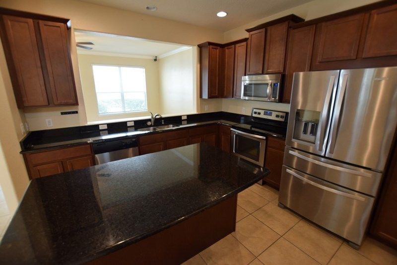 9531 Silver Buttonwood St - Photo 3 of 23