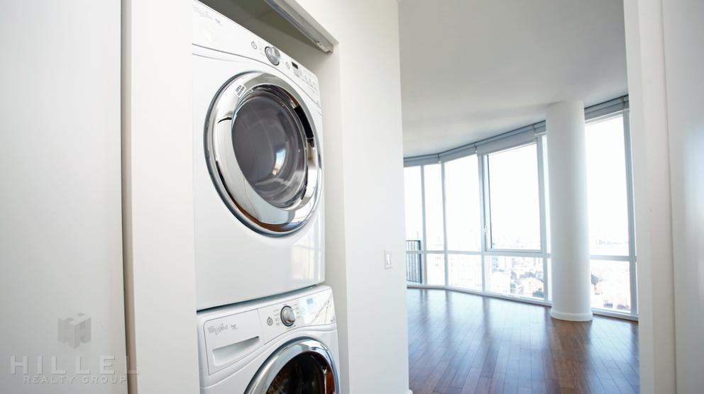 Rockwell Pl #11G - Photo 2 of 16