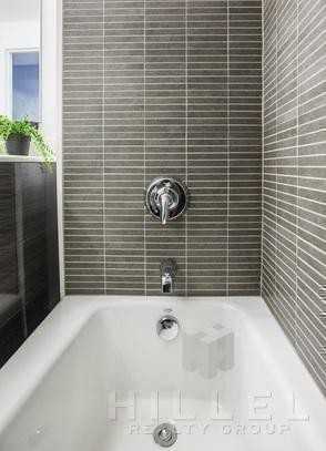 Rockwell Pl #11G - Photo 7 of 16