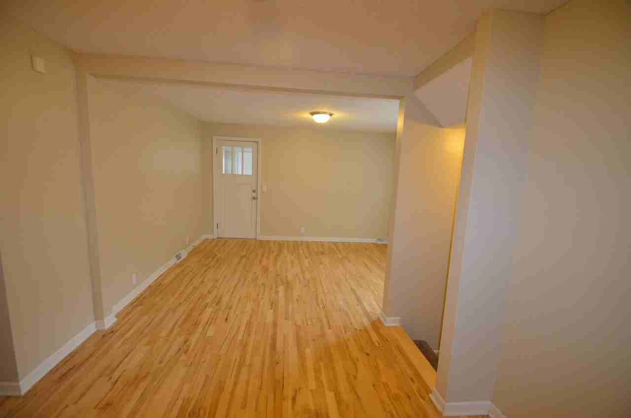 558 Arlington Ave W - Photo 3 of 17