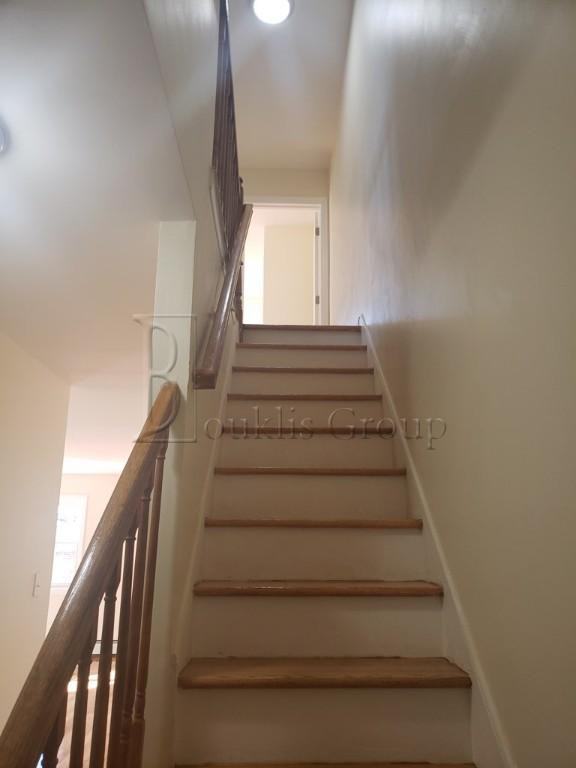 2816 Miles Ave - Photo 2 of 8