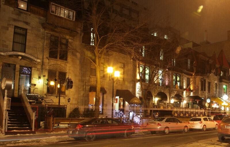 1212 Rue 203, Montréal, QC H3G 2E3 Studio Apartment for Rent