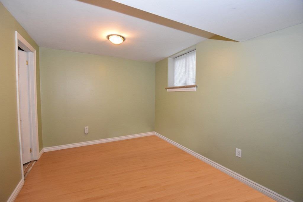 93 Aurora Heights Drive - Photo 3 of 4