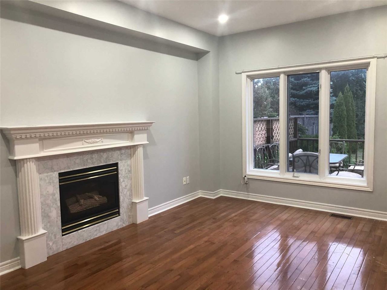 18 Oak avenue - Photo 2 of 4