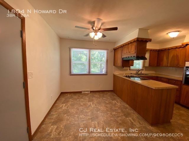 1804 North Howard Drive - Photo 3 of 11
