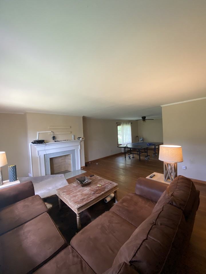 5417 Crestwood Blvd - Photo 2 of 8