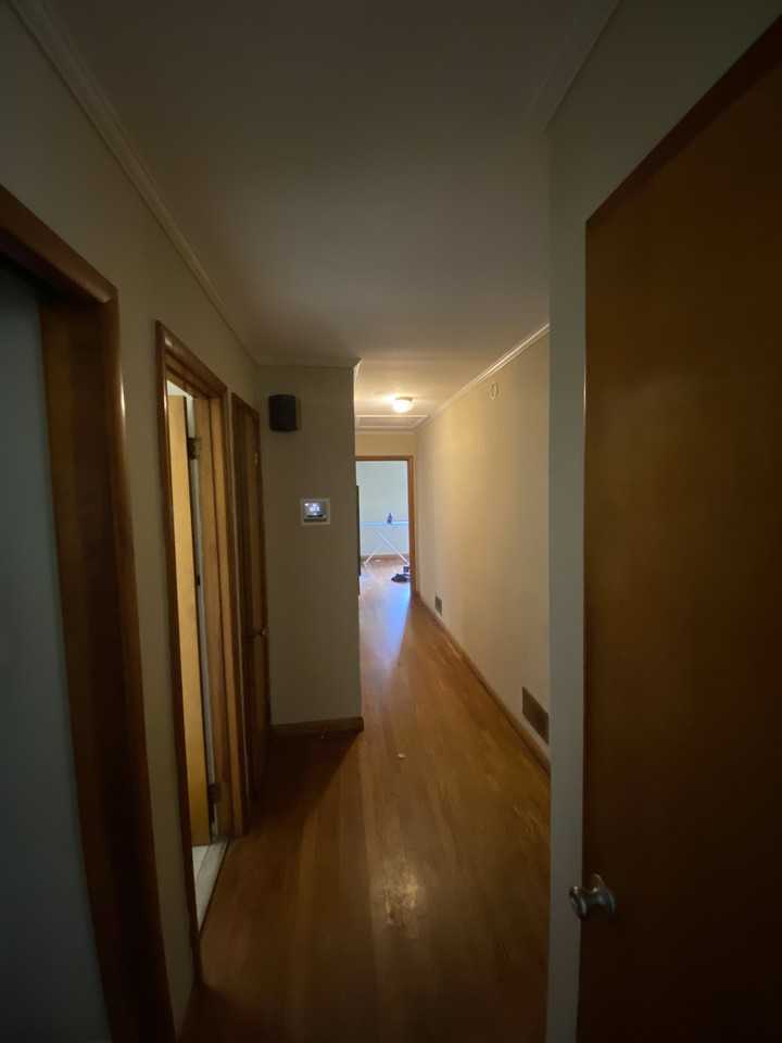 5417 Crestwood Blvd - Photo 3 of 8