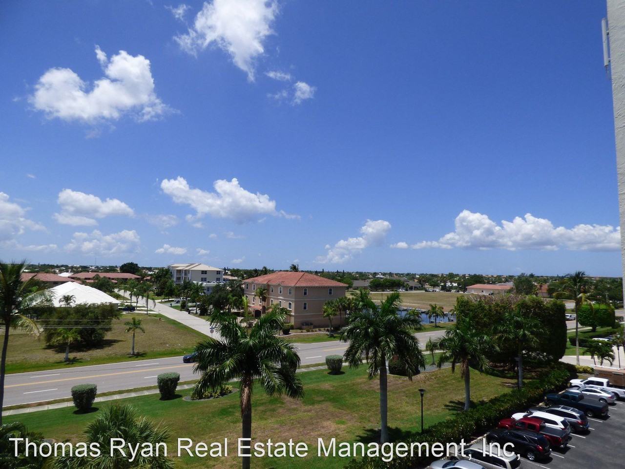 1500 Park Beach Cir. - Photo 3 of 28