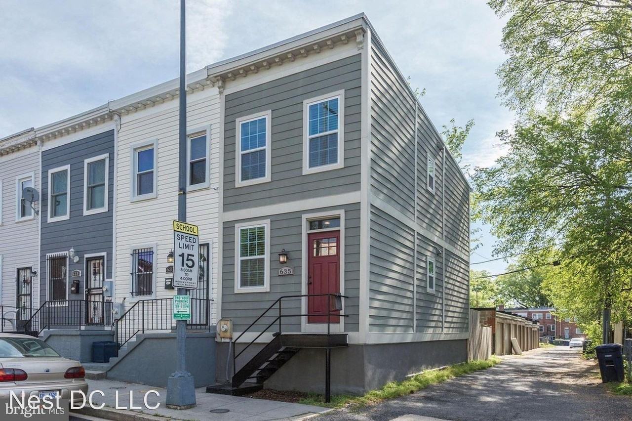 635 20th St Ne - Photo 2 of 20