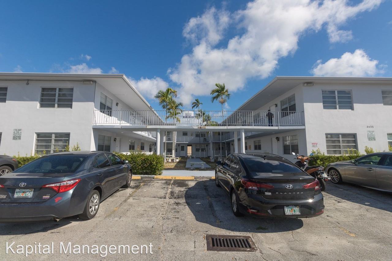 2435 VAN BUREN ST - Photo 3 of 25