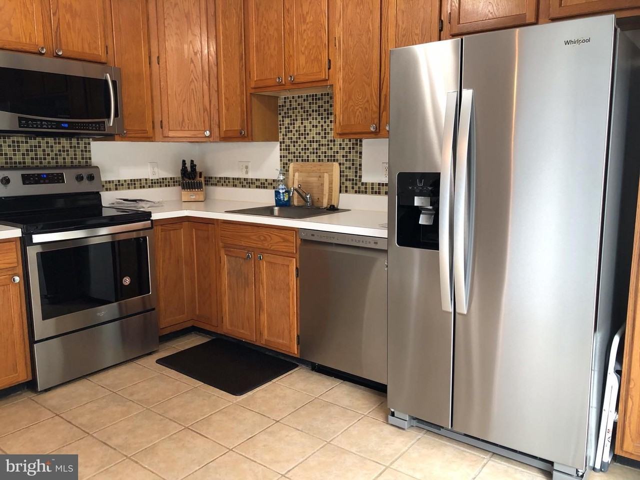 17320 Nugent Ln - Photo 2 of 14