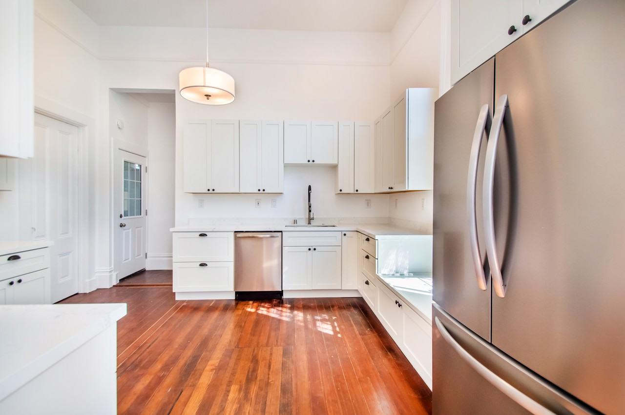 1902 Mcallister St - Photo 2 of 30