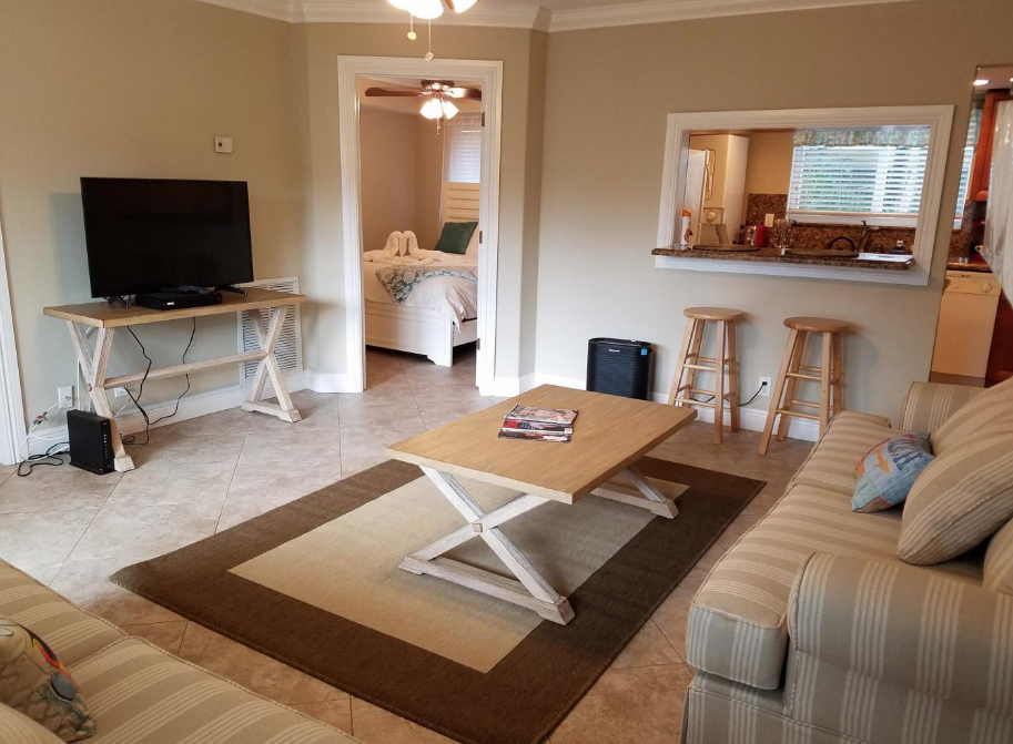 45 Southeast 7th Avenue - Photo 2 of 8